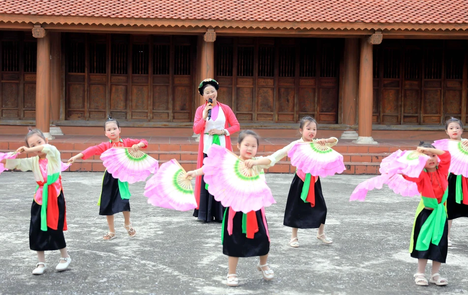 Thai Binh preserva y promueve el patrimonio del teatro tradicional Cheo