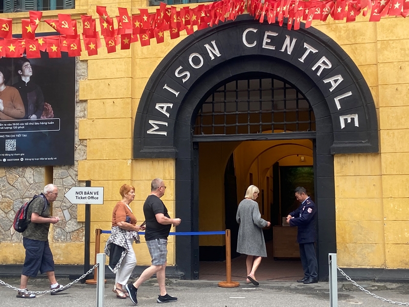 Hanói recibe 16,44 millones de visitas en siete meses