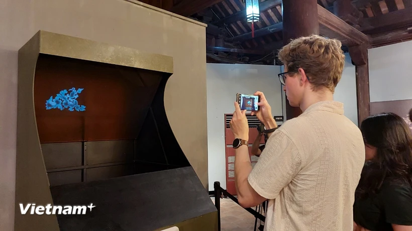 Descubrir el valor estético e histórico a través de la imagen del dragón en 82 estelas doctorales