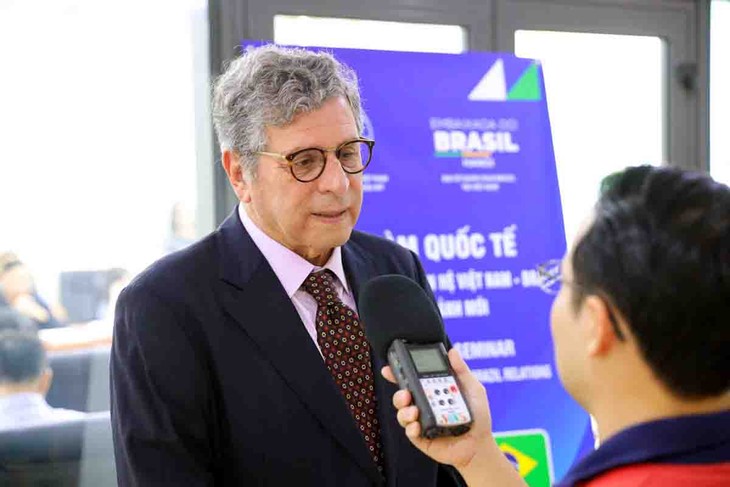 Debaten soluciones para promover las relaciones Vietnam-Brasil