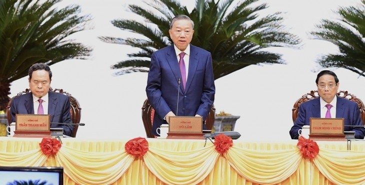 Vietnam continuará desplegando su política exterior en beneficio de intereses nacionales