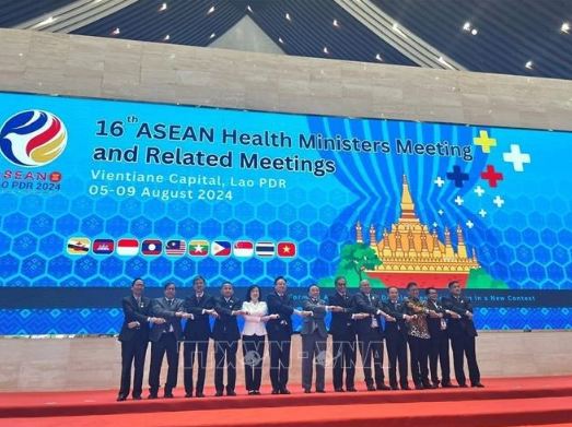 Vietnam participa en Reunión de Ministros de Salud de la ASEAN y citas relacionadas