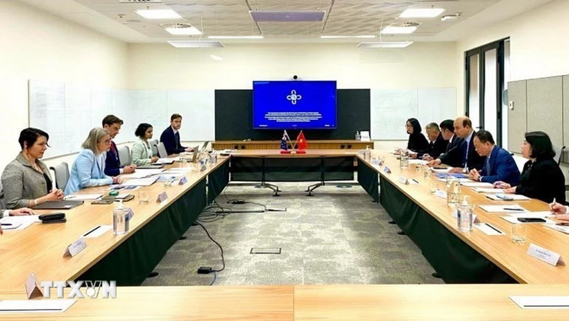 Vietnam busca una mayor cooperación con Australia en materia de ciencia, tecnología e innovación