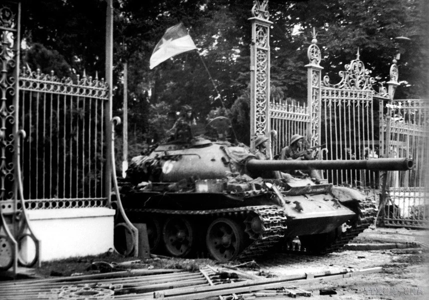 79 años de la Revolución de Agosto hito brillante en la historia de Vietnam