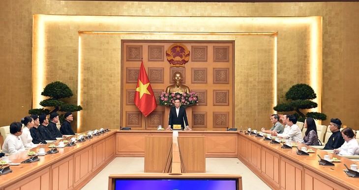 Vietnam empeñado en garantizar derecho a libertad de religión