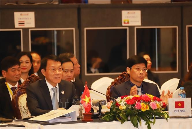 Ministro presenta propuestas para combatir los delitos transnacionales en la ASEAN