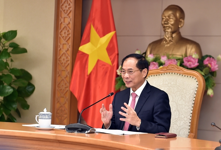 Los viceprimeros ministros de Vietnam y Laos mantienen conversaciones telefónicas
