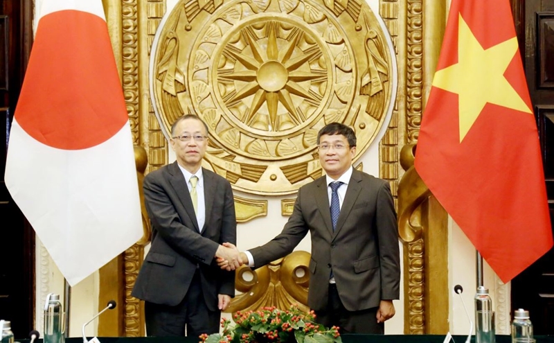 Vietnam y Japón por materializar el marco de la asociación estratégica integral