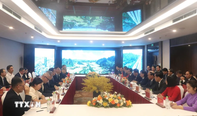 Se abren nuevas perspectivas de cooperación entre Cao Bang y Guangxi