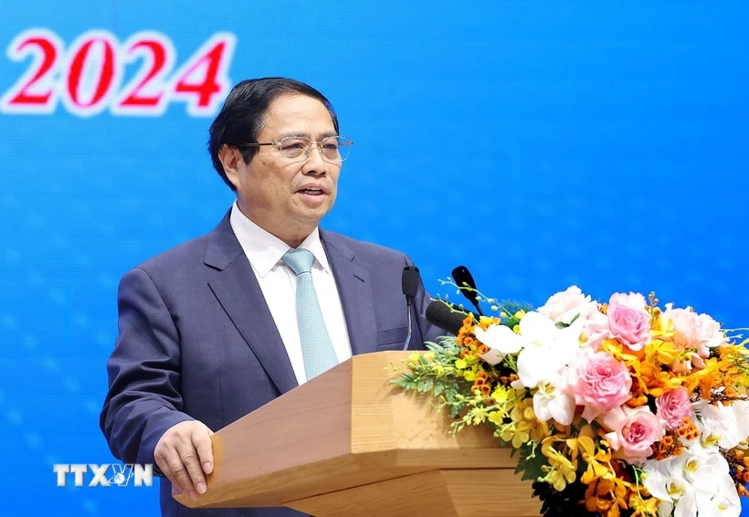 Premier vietnamita urge a promover el desarrollo de industrias culturales
