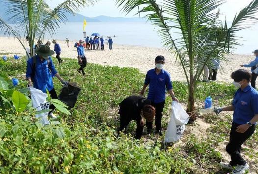Regiones insulares y costeras vietnamitas buscan formas de combinar turismo y protección ambiental