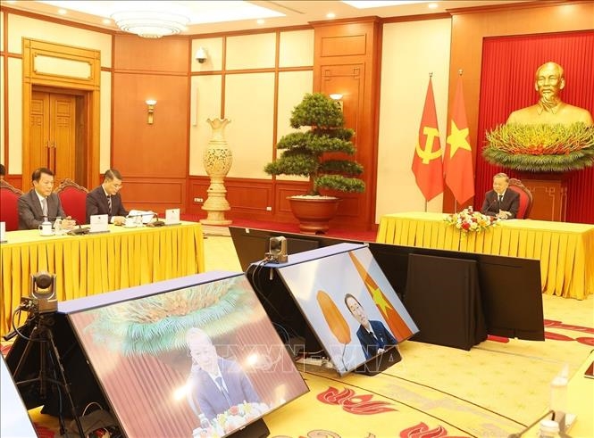 Vietnam y Japón impulsarán cooperación en economía, acuerdan sus líderes