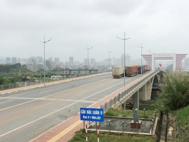 Inaugurada la ruta de transporte de pasajeros entre la ciudad de Nam Ninh China y la ciudad de Ha Long Vietnam
