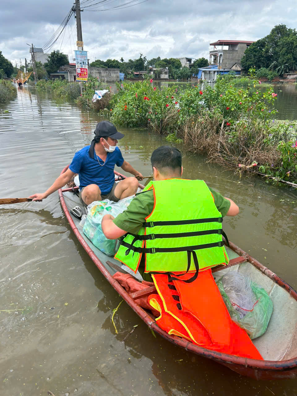 Estados Unidos anuncia una ayuda de emergencia de 1 millón de dólares para Vietnam tras el tifón Yagi