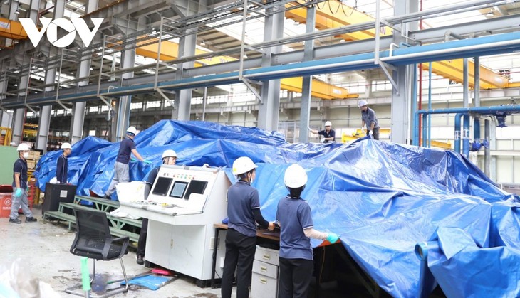 Vietnam restablece producción y negocios tras supertifón Yagi