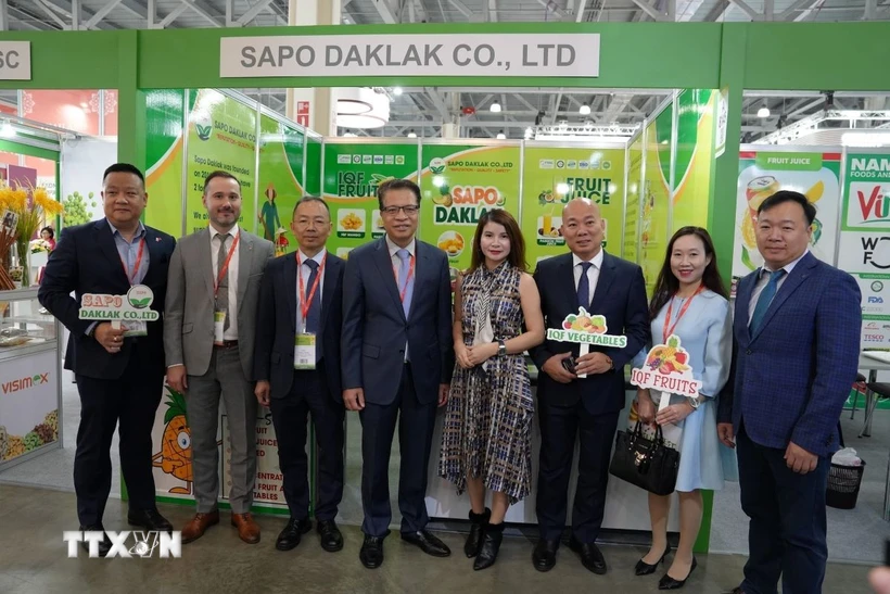 Vietnam presenta productos en la principal exposición internacional de alimentos y bebidas de Rusia