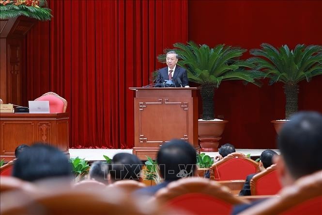 Clausuran el X Pleno del Comité Central del Partido Comunista de Vietnam, XIII mandato