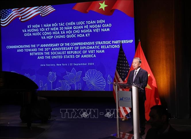 Relaciones con Estados Unidos experimentan avances sin precedentes, afirma máximo líder de Vietnam