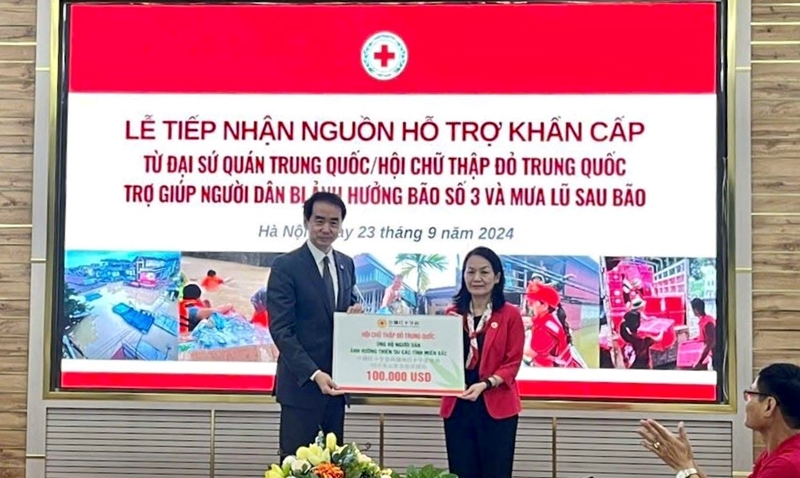 Vietnam recibe ayuda de emergencia de China para superar las consecuencias de Yagi