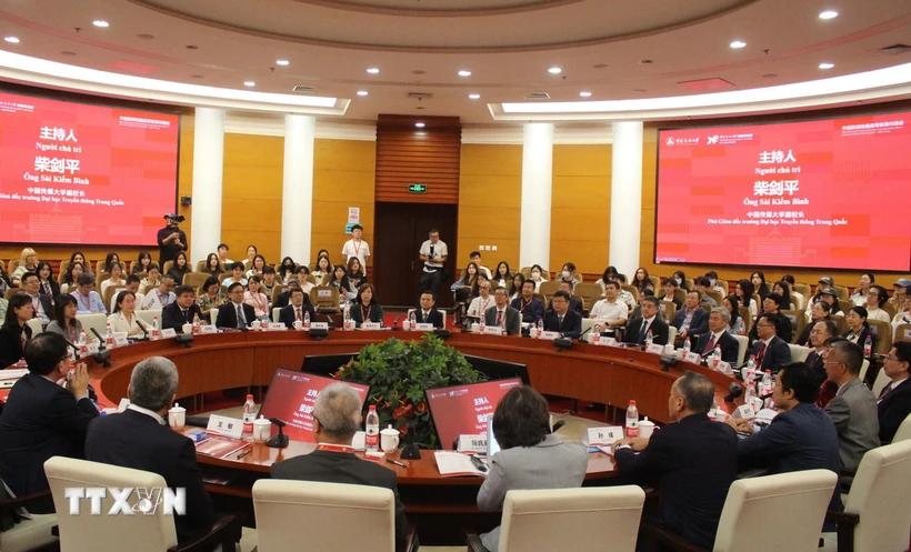 Vietnam y China impulsan la cooperación en la formación de periodistas y comunicadores