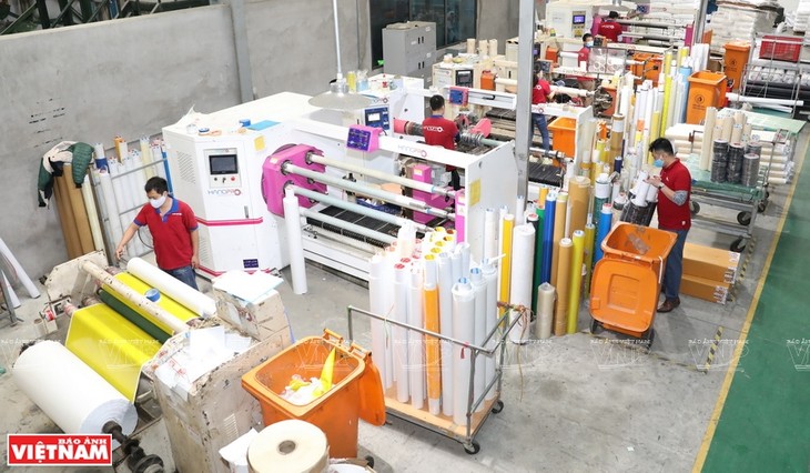 HanoPro una empresa de éxito en las industrias auxiliares en Vietnam