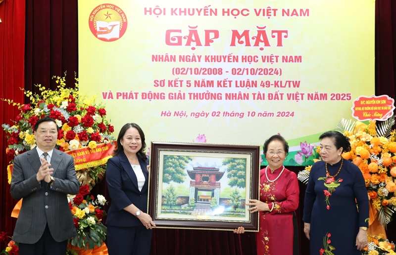 Continúan promoviendo movimientos de estímulo al estudio en Vietnam