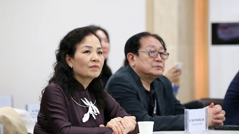 Presentar el entorno cinematográfico en Vietnam en el Festival Internacional de Cine de Busan