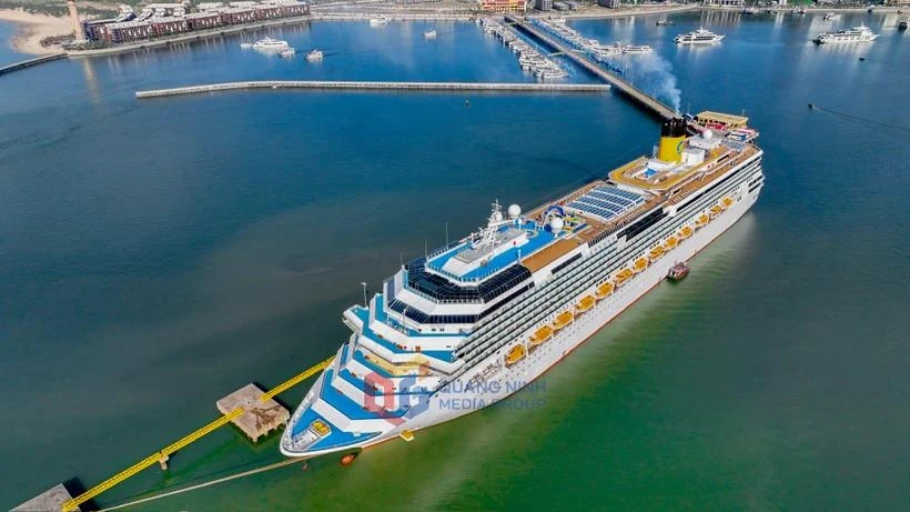Crucero italiano lleva más de tres mil turistas a la provincia vietnamita