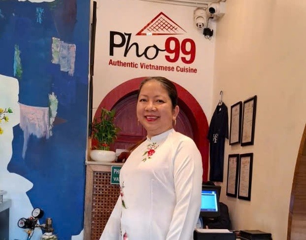 La historia de éxito de una empresaria vietnamita en Nepal Del Pho 99 al corazón de la gente de Katmandu