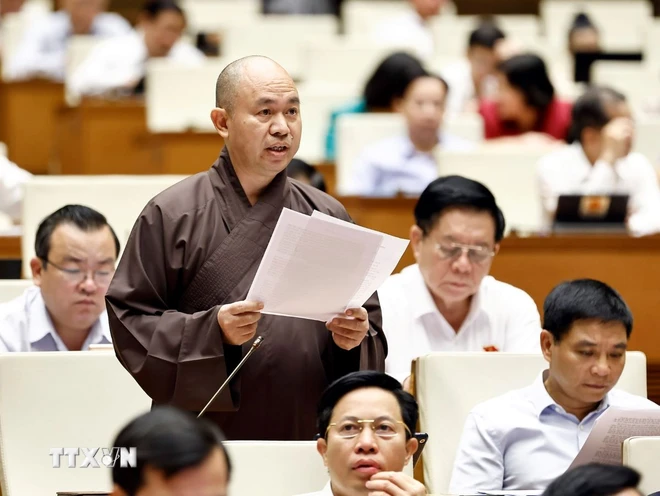 Diputados vietnamitas analizan el proyecto de ley revisada de Patrimonio Cultural