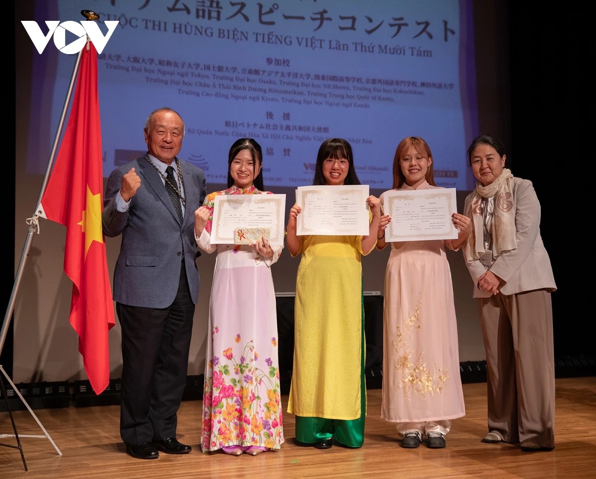 Fortalecen la conexión entre jóvenes vietnamitas y japoneses a través del intercambio de idiomas