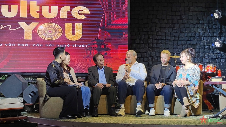 Programa artístico para difundir los valores culturales tradicionales entre los jóvenes