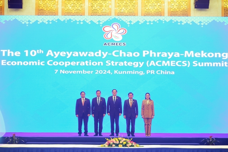 El primer ministro presenta visión ambiciosa para fortalecer cooperación económica Ayeyawady - Chao Phraya - Mekong