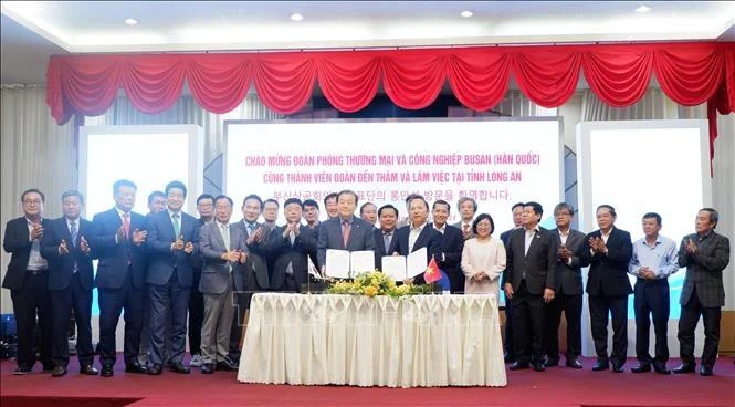 Provincia vietnamita busca cooperación más profunda en materia de inversiones con socios surcoreanos