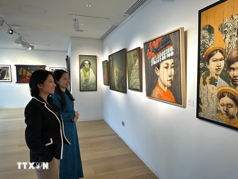 Exposición de arte vietnamita en la Semana del Arte Asiático de Londres