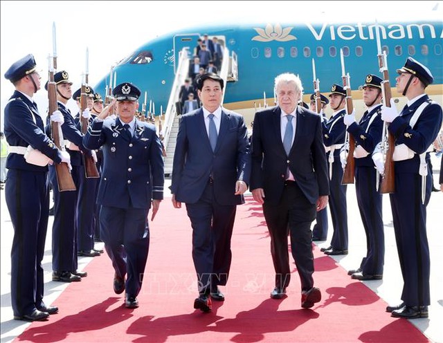 Presidente de Vietnam inicia su visita oficial a Chile