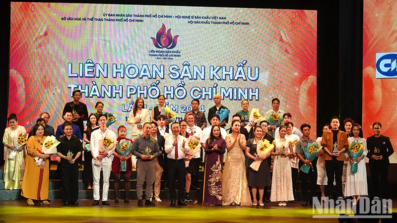 Se inaugura el primer Festival de Teatro de Ciudad Ho Chi Minh