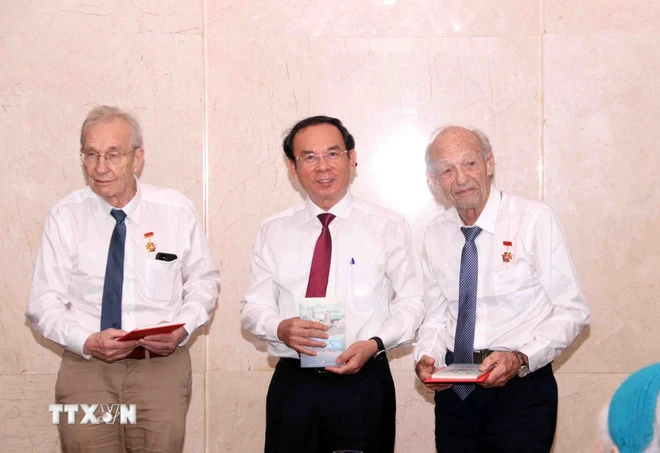 Recordando a quienes se movilizaron en el extranjero por la paz para el pueblo vietnamita