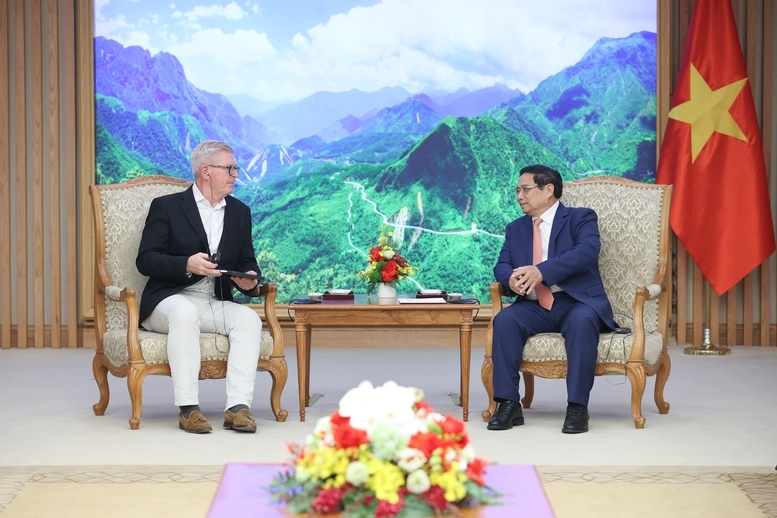 Vietnam busca una mayor cooperación con la corporación sueca de Ericsson