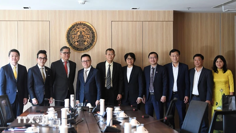 La Asociación de Periodistas de Vietnam amplía su cooperación con los medios de comunicación tailandeses
