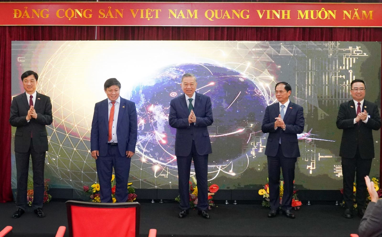 Aerolínea vietnamita inaugura una nueva ruta aérea entre Hanoi y Kuala Lumpur