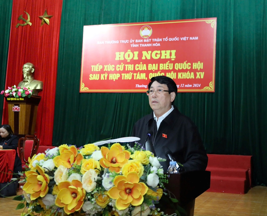 Presidente de Vietnam se reúne con electores en Thanh Hoa