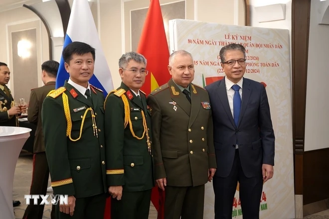 Conmemoran en el extranjero el 80 º aniversario de la fundación del Ejército Popular de Vietnam