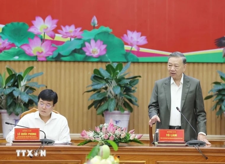 El máximo líder político de Vietnam orienta el desarrollo de provincia sureña