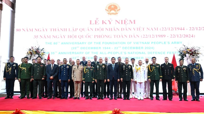 Celebración del 80 º aniversario de la fundación del Ejército Popular de Vietnam en Tailandia