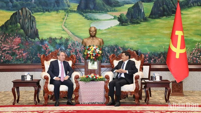 Vietnam y Laos fortalecen cooperación en materia judicial